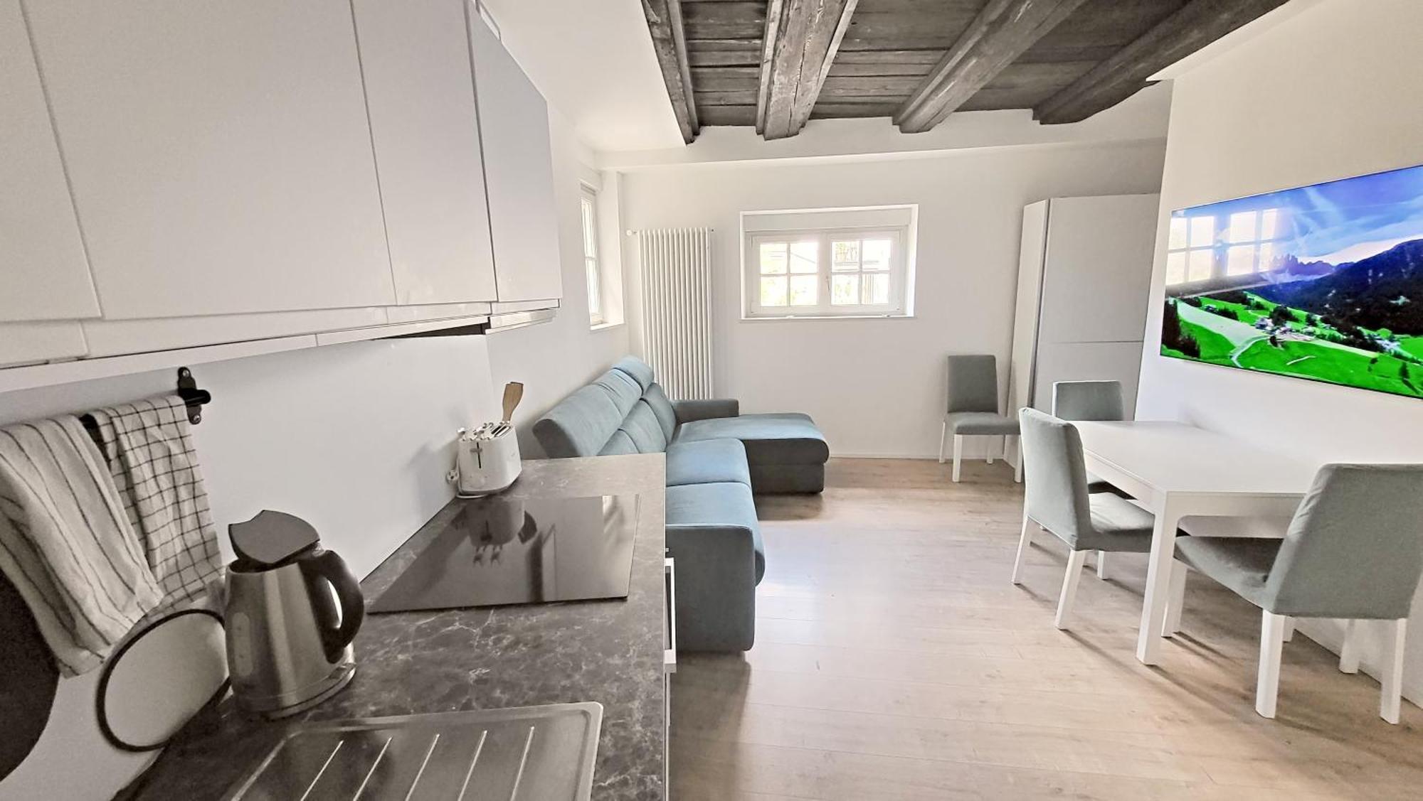 Bolzano 2-Room Central Mountain View, Wifi Netflix Ac Lift Экстерьер фото